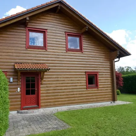Holzblockhaus Franziska * Plattling