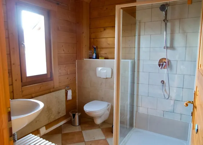 Semesterbostad Holzblockhaus Franziska